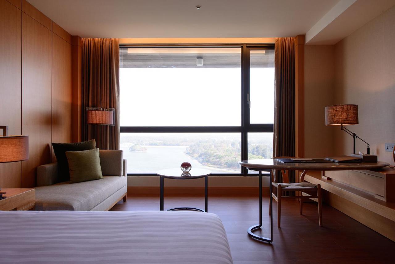 Golden Lake Hotel Jinhu Extérieur photo