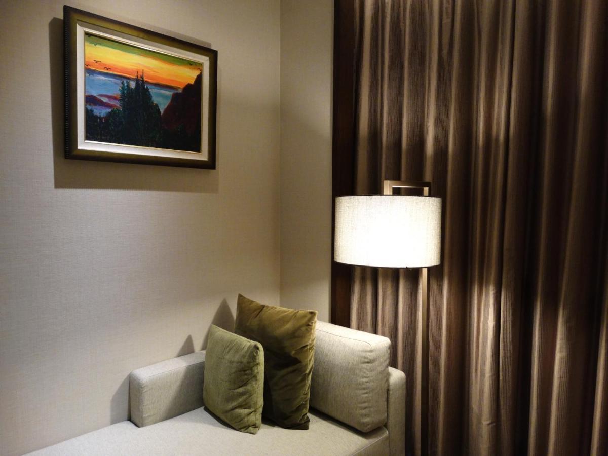 Golden Lake Hotel Jinhu Extérieur photo